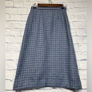 Vintage Aston Made in Scotland 100% Pure New Wool Midi Skirt